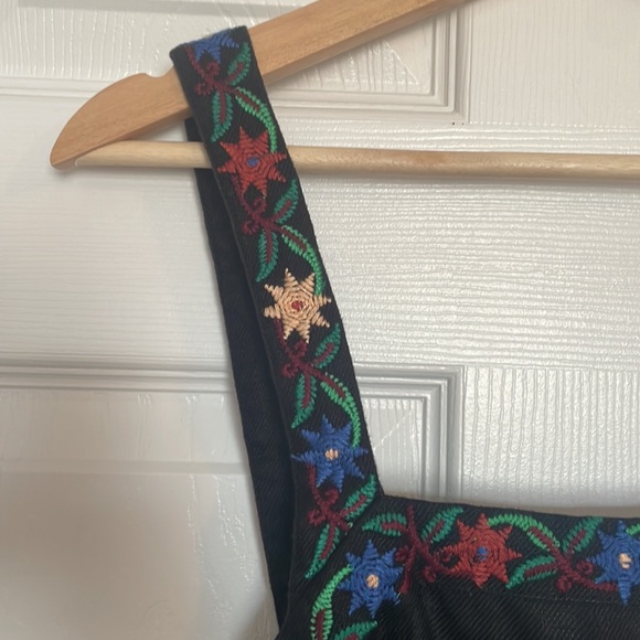 Zara embroidered linen open back romper - Picture 2 of 12